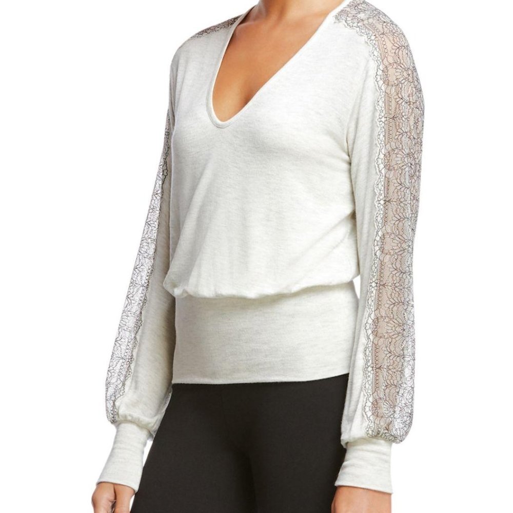 2/$50💜NWT ANTHROPOLOGIE BAILEY 44 CORA Lace Trimmed Top